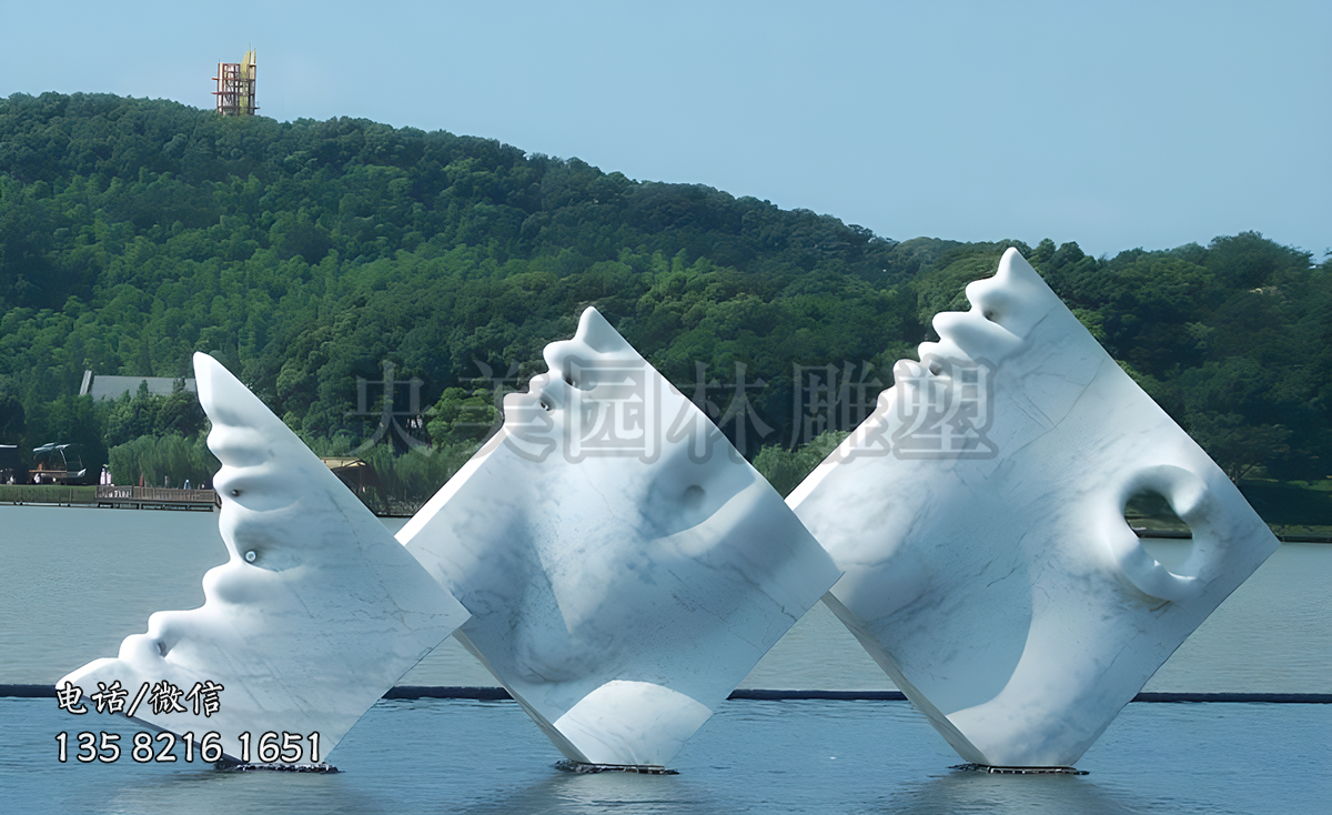 大理石抽象魚雕塑