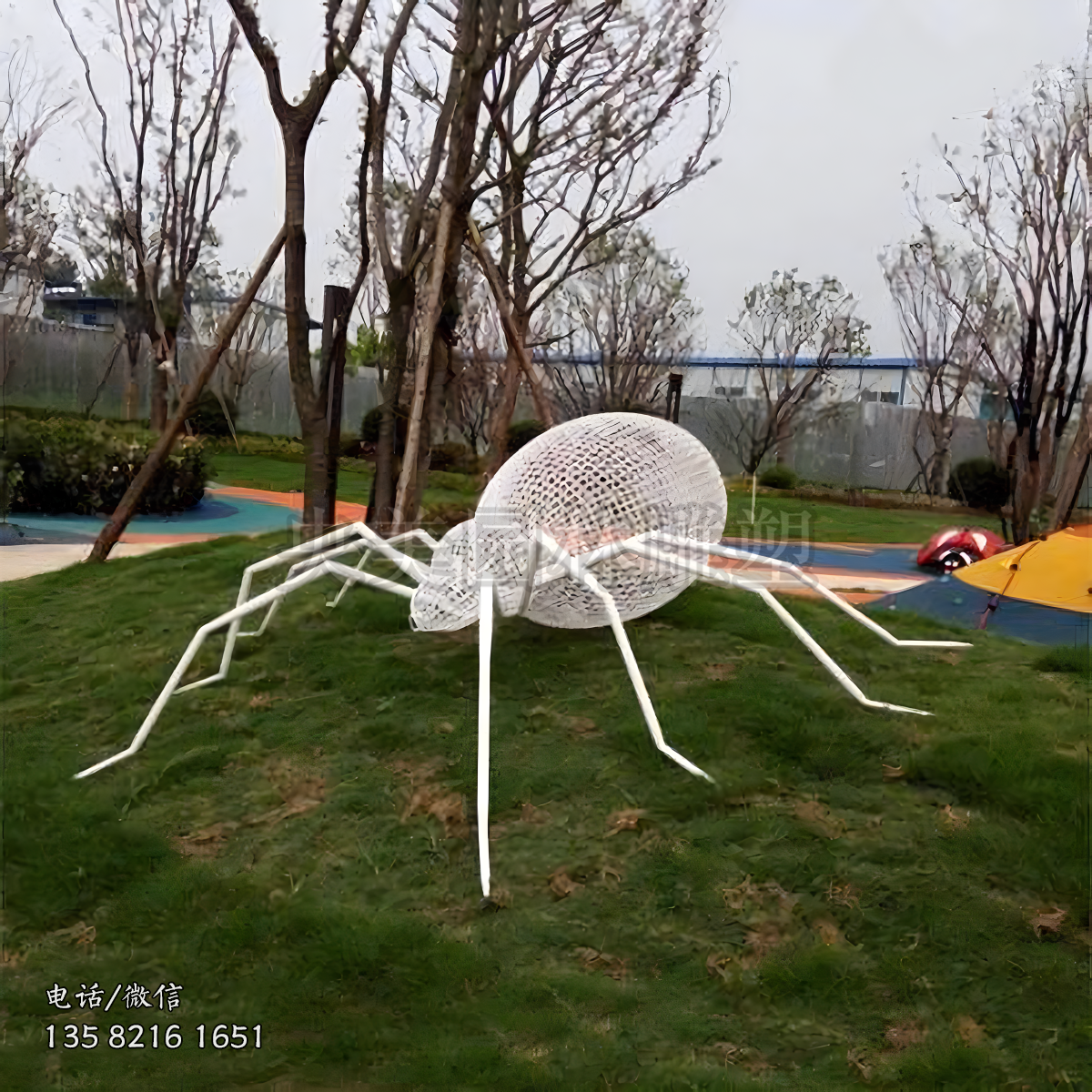 編織網(wǎng)格不銹鋼蜘蛛雕塑