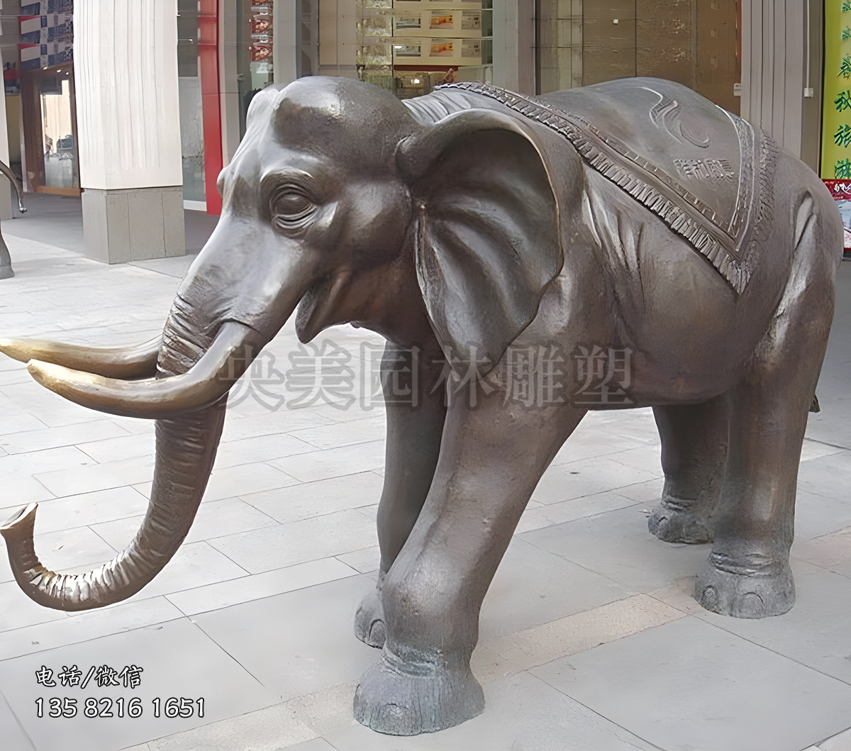 鑄銅庭院門口招財(cái)大象雕塑