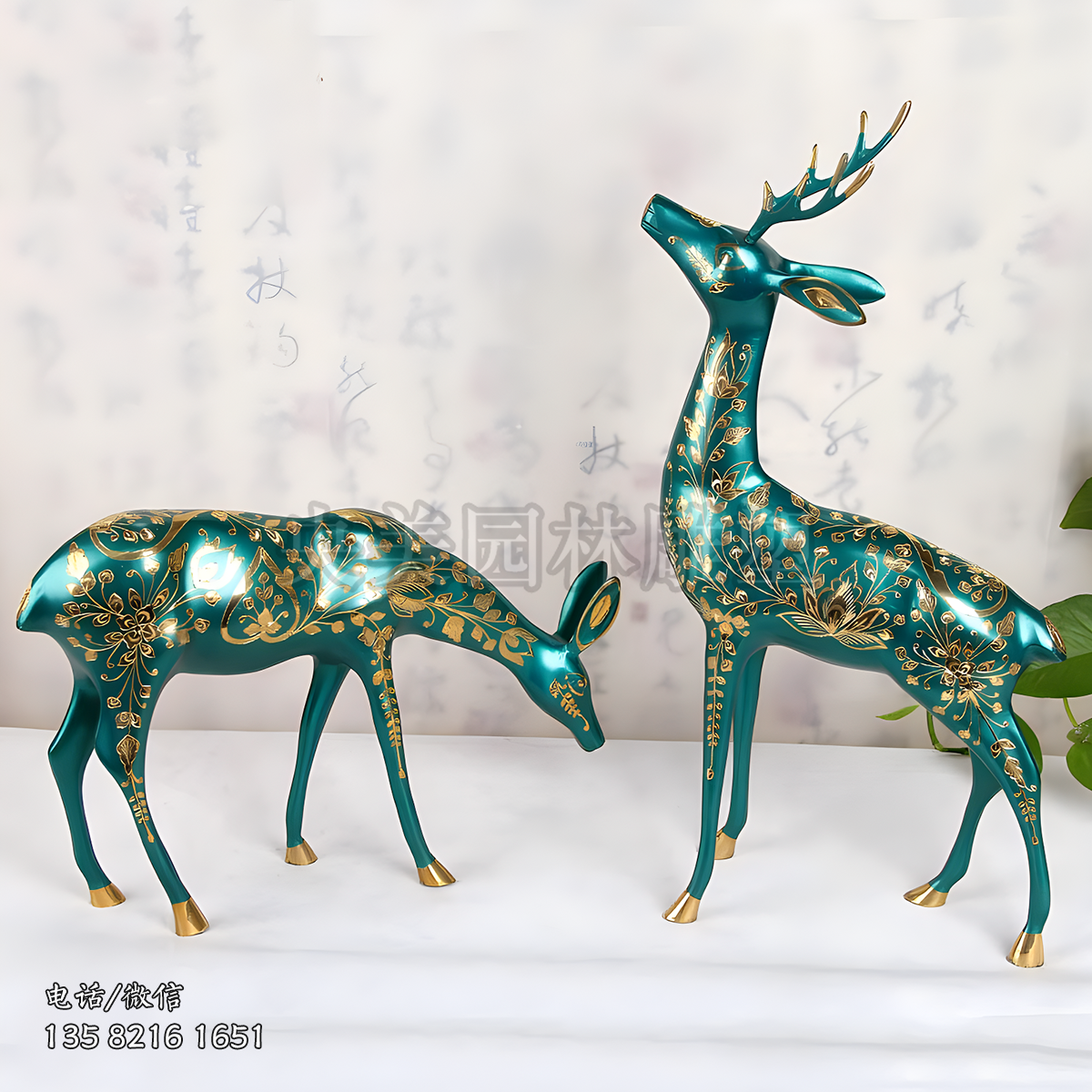 玻璃鋼彩繪仿景泰藍創(chuàng)意鹿雕塑