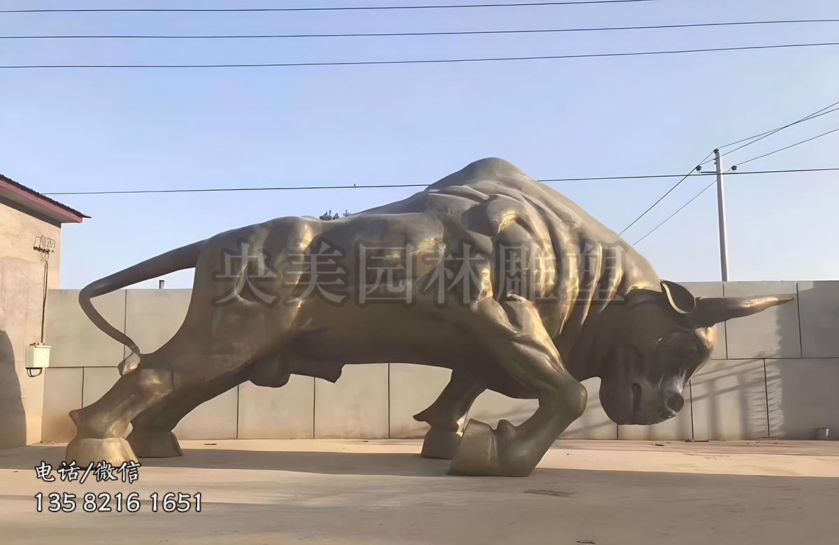 純銅鑄造開拓牛雕塑