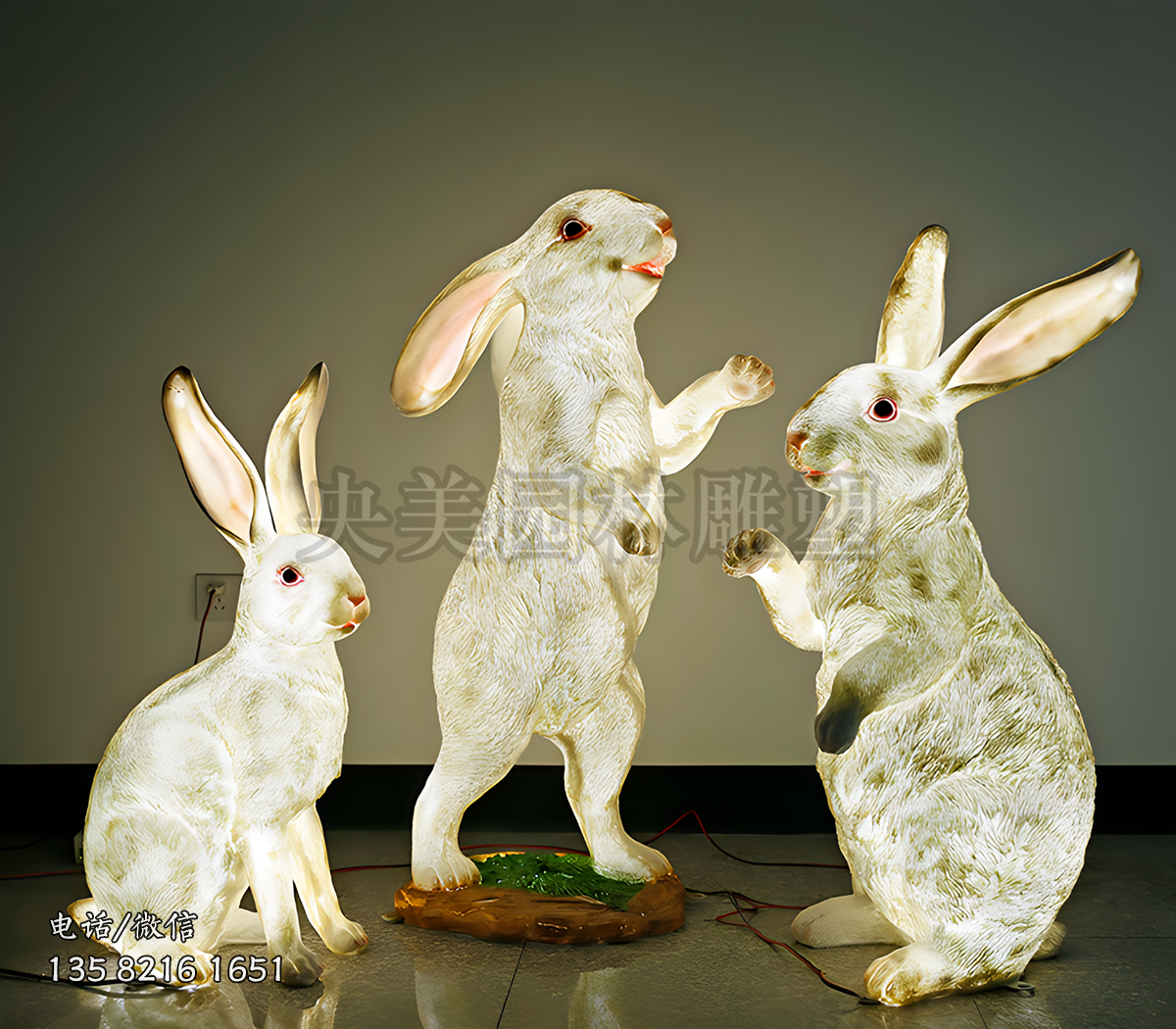 玻璃鋼透光仿真兔子雕塑