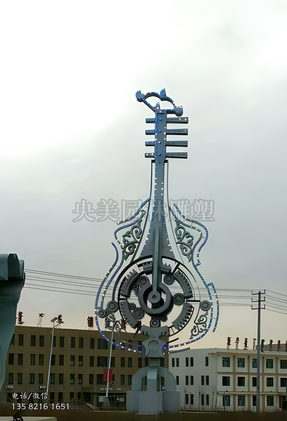 不銹鋼創(chuàng)意機(jī)械琵琶景觀雕塑